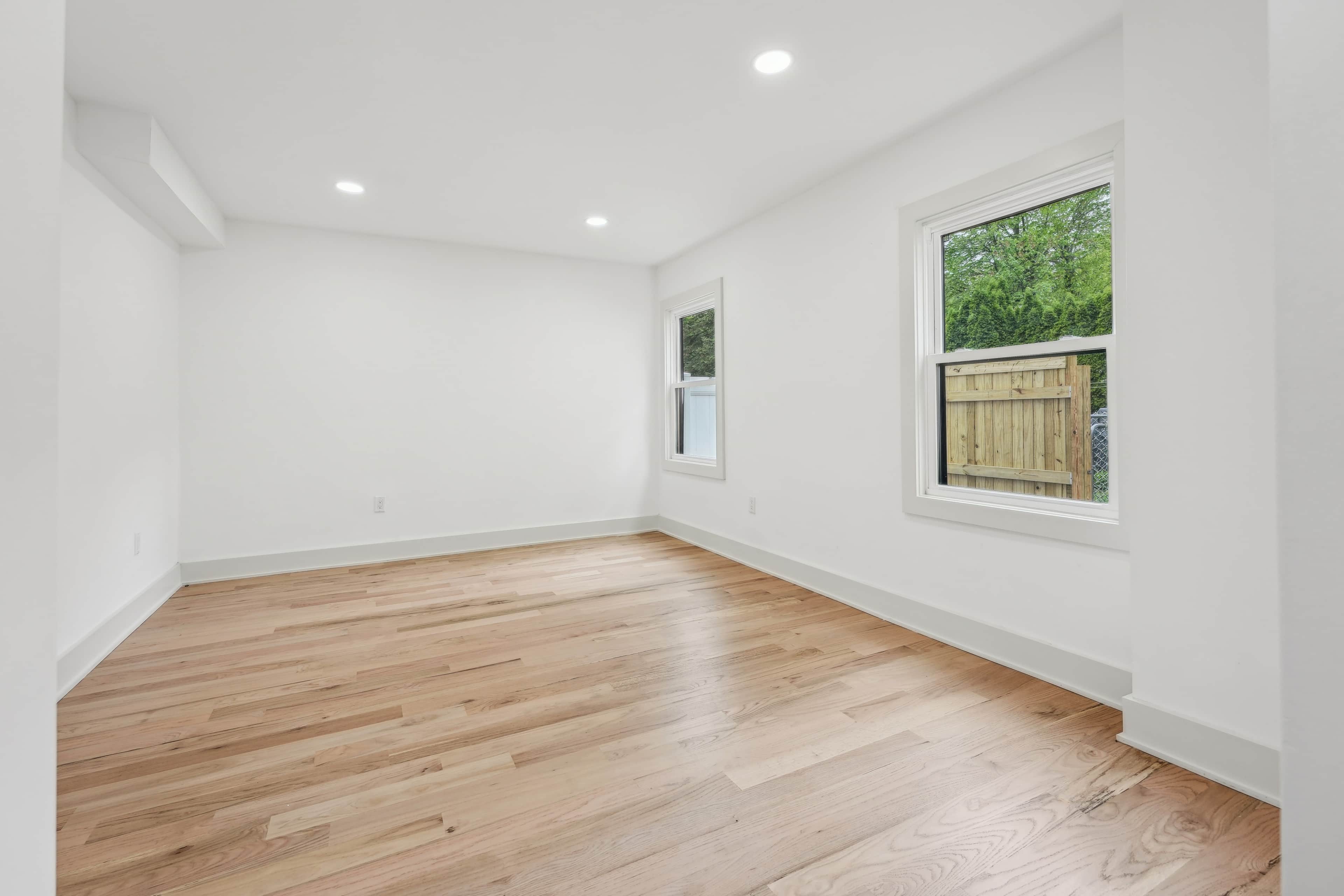 25 Sterling Drive Livingston NJ bedroom photo 5