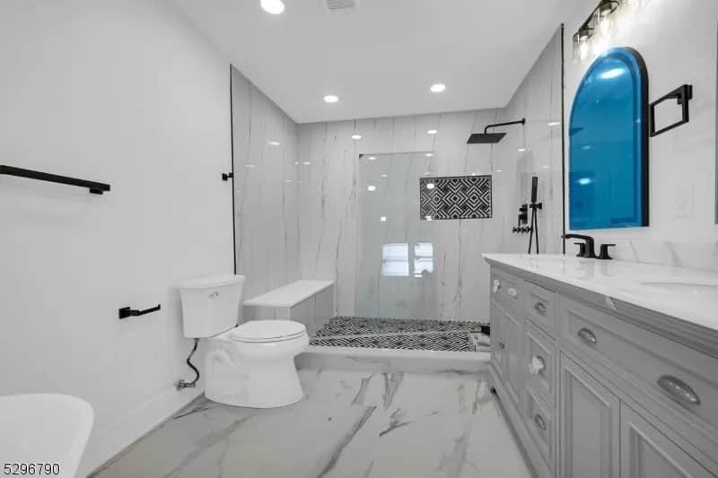 280 W Mt Pleasant Ave Livingston NJ bathroom photo 10