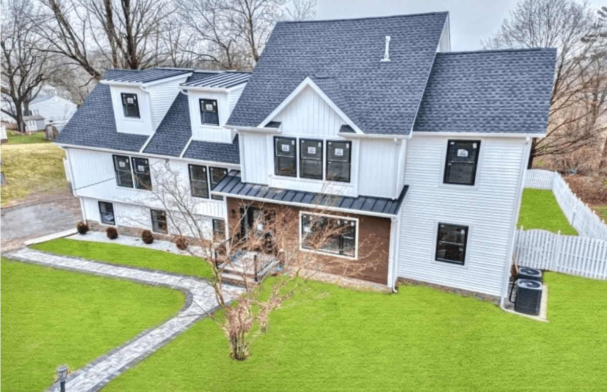 55 Hillside Ave Livingston NJ