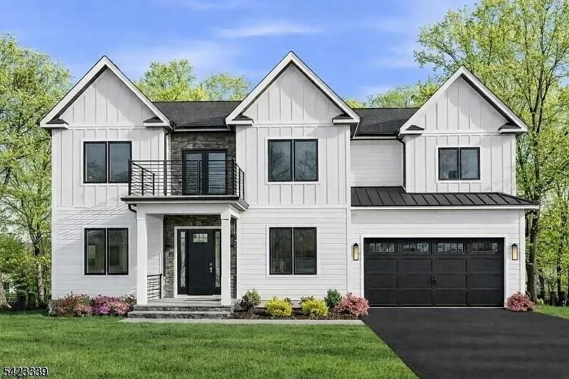 11 Elmwood CT Livingston NJ